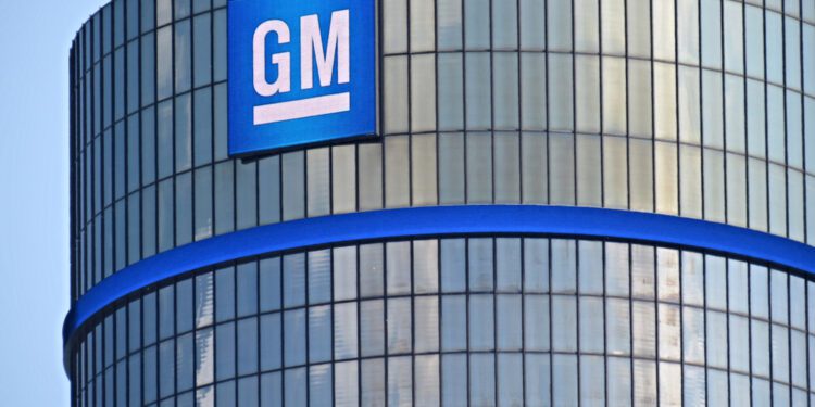 UAW deal with GM back on course for ratification