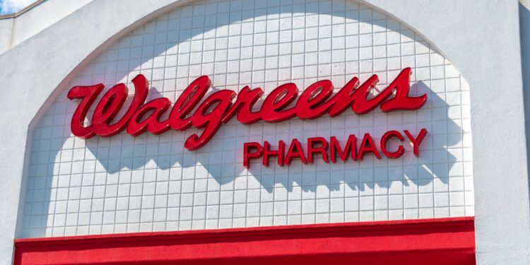 Walgreens axes corporate bonuses for 2023