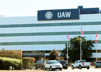 UAW member votes could put GM, Ford deals in jeopardy