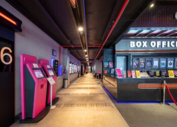 Box office numbers slump in November