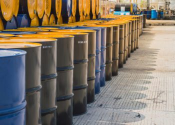 Southwest reaches new contract with pilots