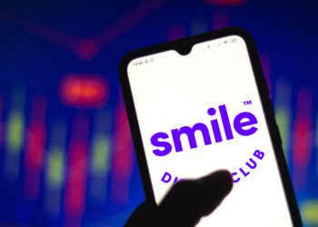 DTC orthodontics company SmileDirectClub shutters doors