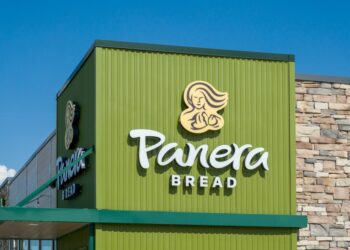 Panera Bread files for IPO