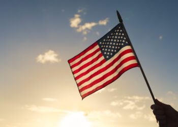 Southwest reaches new contract with pilots