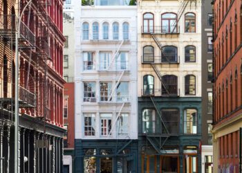 General Motors to lay off 1,300 factory workers