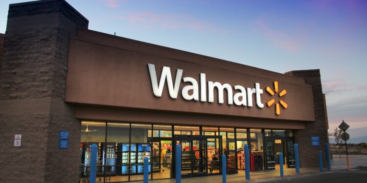Walmart offers stock, higher salaries to retain managers - CEO North America Walmart offers stock, higher salaries to retain managers