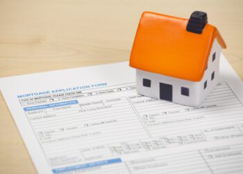 Blackrock laysoff 3% of worldwide workforce