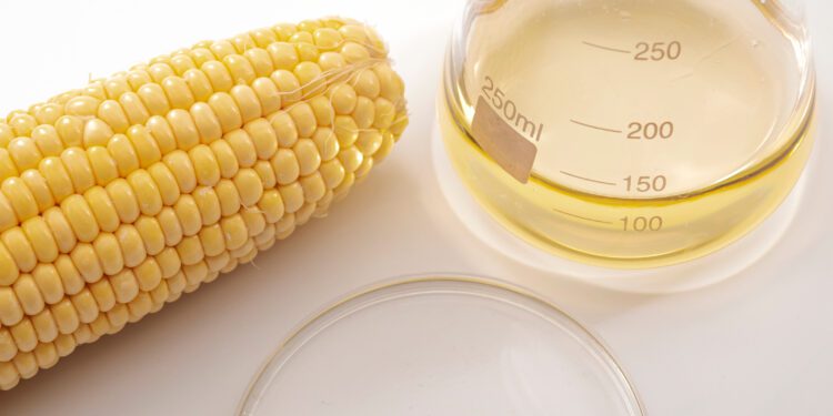 Opinion: Corn growers, petroleum producers should focus on airlines