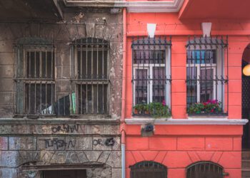 Racial wealth disparities increased during pandemic