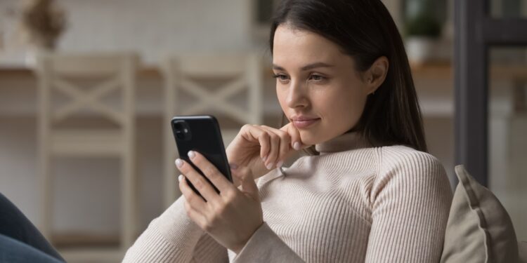 Apps aim to bring minute-long soap operas to U.S. - CEO North America Apps aim to bring minute-long soap operas to U.S.