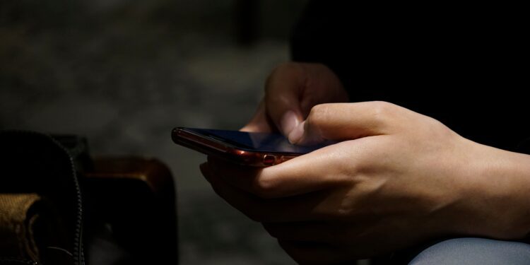 Google: Stricter regulation of spyware needed