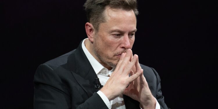 Elon Musk ordered to testify in SEC Twitter investigation