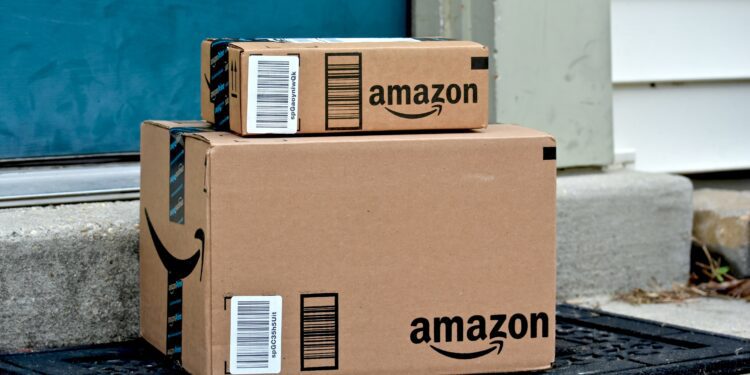 Amazon to replace Walgreens on Dow Jones