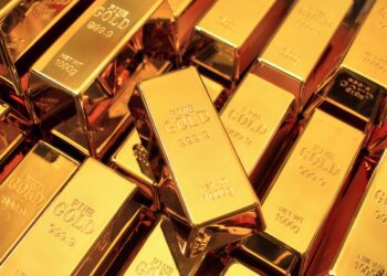 Gold prices could hit $2,600, expert says