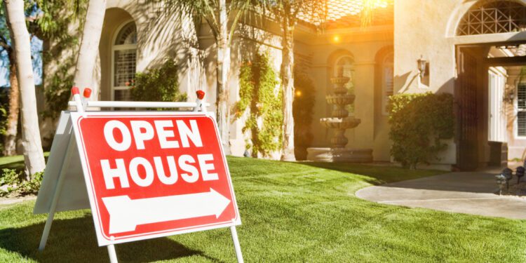 Mortgage rates top 7% for the first time this year - CEO North America Mortgage rates top 7% for the first time this year