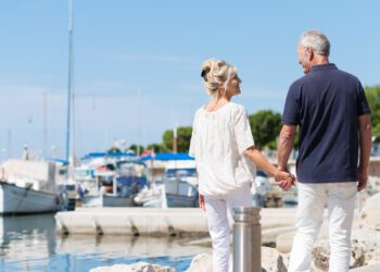 Affluent older Americans driving economy, delaying need for rate cut