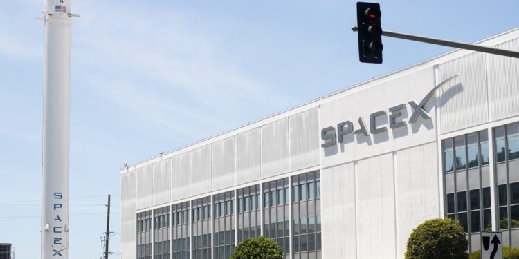 SpaceX injury rates surpass industry averages—again