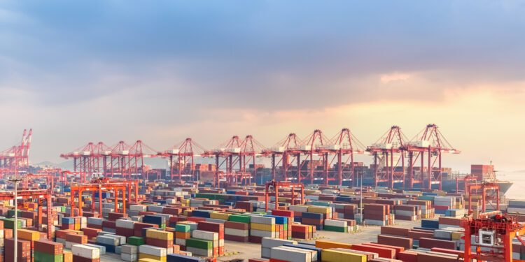Trade deficit widens for second consecutive month - CEO North America Trade deficit widens for second consecutive month