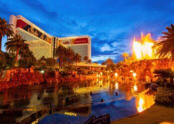 An iconic Las Vegas Casino is shuttering after 34 years