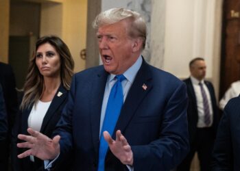 Trump presidency would be ‘bearish’ for bond markets