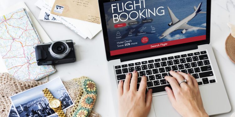 Airlines sue over mandated fee disclosures