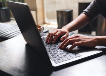 Wells Fargo fires workers for faking being at computer