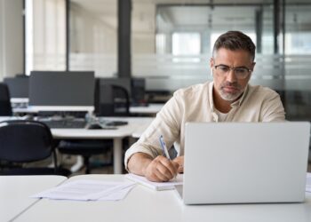 25% of Gen X don’t plan to retire, survey finds