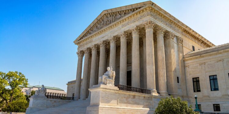 Supreme Court restricts SEC's enforcement power, limits in-house adjudications - CEO North America Supreme Court restricts SEC’s enforcement power, limits in-house adjudications