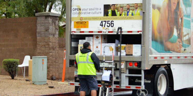 FTC to file lawsuit against major U.S. alcohol distributor