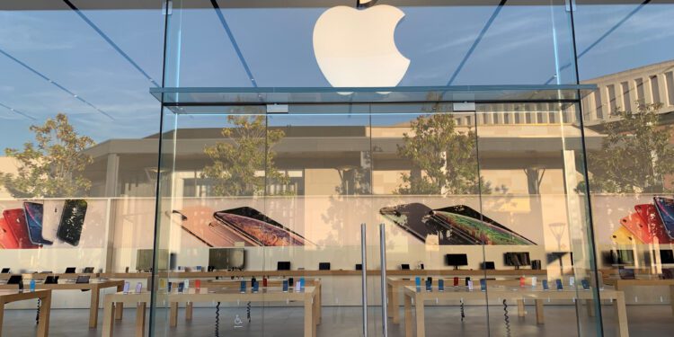 Apple reaches tentative collective bargaining agreement with first unionized store - CEO North America Apple reaches tentative collective bargaining agreement with first unionized store