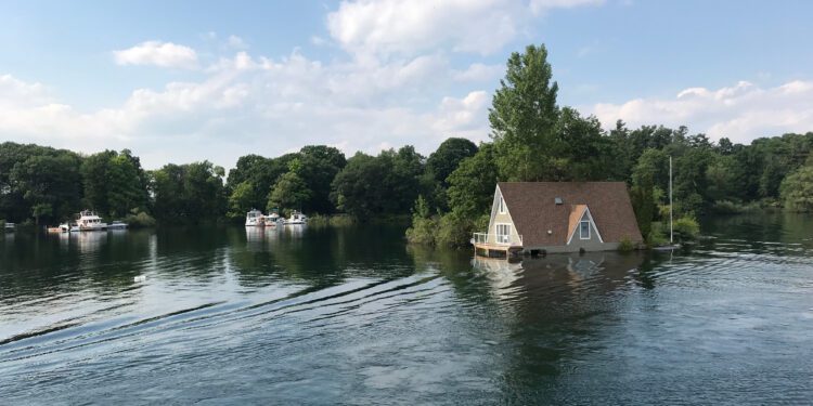 U.S. home insurers face worst underwriting loss in decades due to disasters and inflation - CEO North America U.S. home insurers face worst underwriting loss in decades due to disasters and inflation