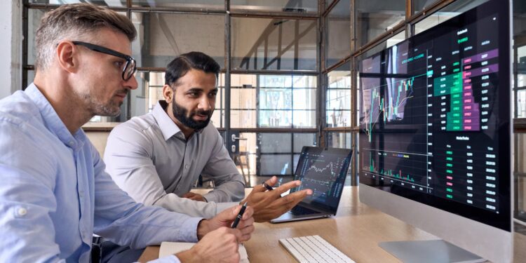 CIOs must embrace AI and broader business roles for enterprise success