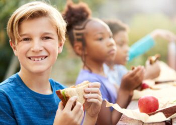 Schools expand summer meal programs to reach more children