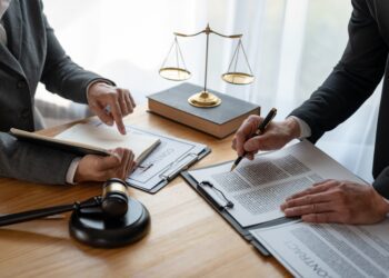 US Bureau of Labor: Unemployment rises in 13 states, stable in 36