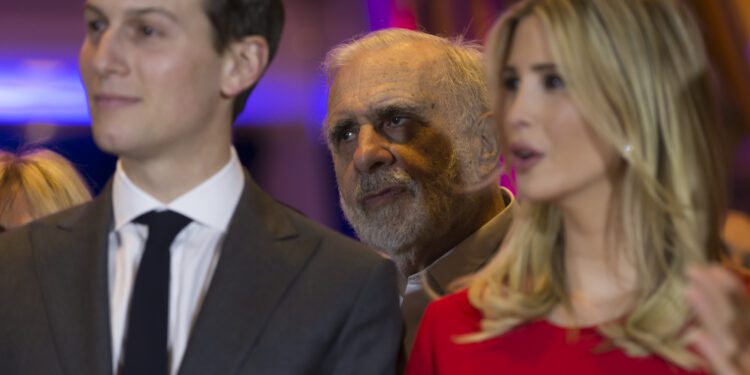 Icahn fined by SEC over failure to disclose loans