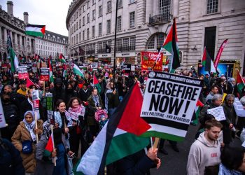 Oil prices down on Middle East ceasefire talks