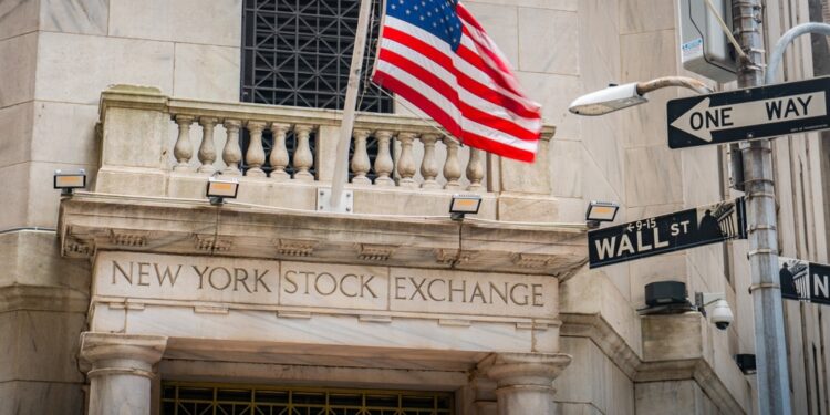 US stock exchanges end week up - CEO North America US stock exchanges end week up
