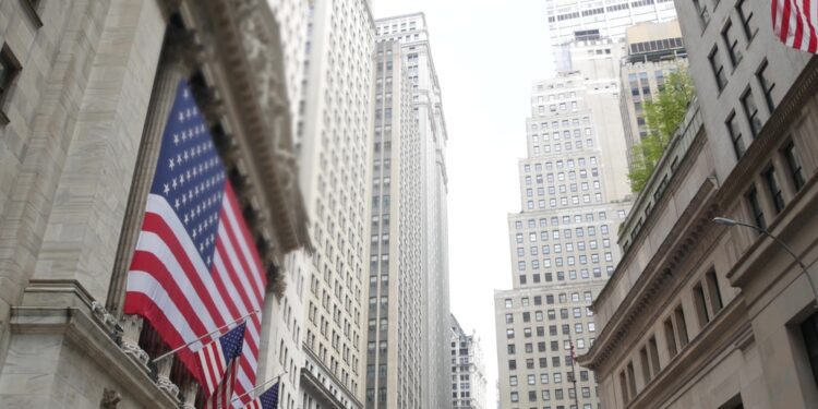Dow and S&P Indexes close at historic highs - CEO North America Dow and S&P Indexes close at historic highs