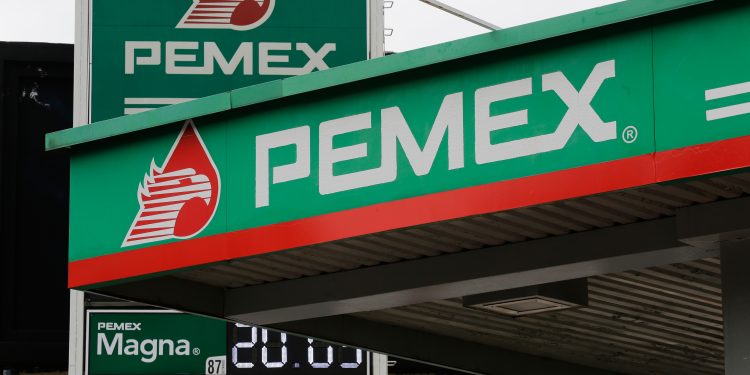 Pemex debt causing concern for new President