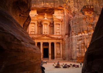 Archaeologists in Petra Discover Secret Tomb Hiding Beneath a Mysterious Structure Featured in ‘Indiana Jones’