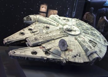 In a gallery far, far away: new Star Wars-themed museum to bring together 1.5 million objects, including 15ft-long painting