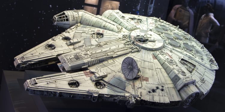 In a gallery far, far away: new Star Wars-themed museum to bring together 1.5 million objects, including 15ft-long painting - CEO North America In a gallery far, far away: new Star Wars-themed museum to bring together 1.5 million objects, including 15ft-long painting