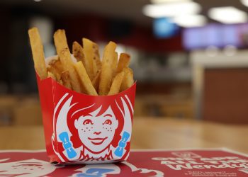 Wendy's reports Q3 earnings miss amid CEO's turnaround plan - CEO North America Wendy’s will close 140 restaurants