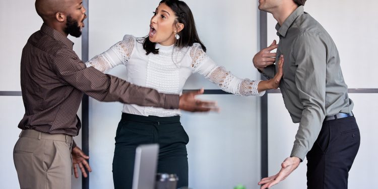 How managers and HR leaders should navigate election week in the workplace