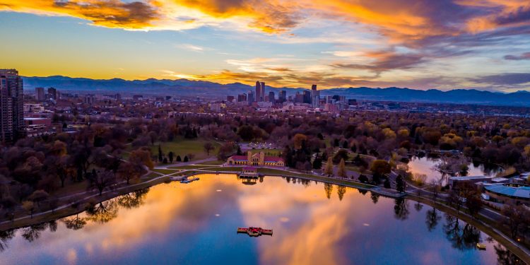 Best time to visit the four-season city of Denver