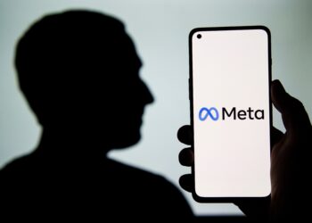 Meta to trial eBay listings on Facebook Marketplace