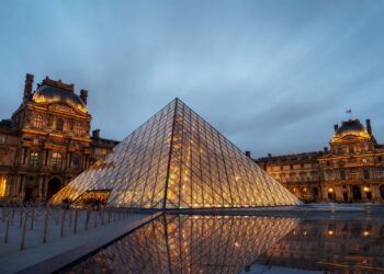 The Louvre will be renovated and the ‘Mona Lisa’ will have her own room