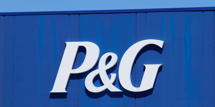 Procter & Gamble lowers earnings and revenue outlook as quarterly sales disappoint