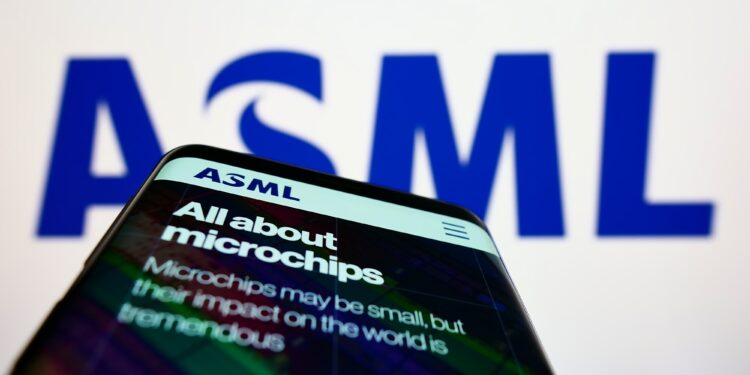 Critical chip firm ASML misses order expectations amid tariff uncertainty - CEO North America Critical chip firm ASML misses order expectations amid tariff uncertainty