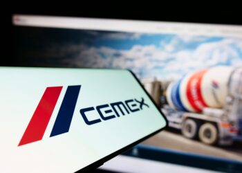 New Cemex CEO shows strong commitment to bolster shareholder return